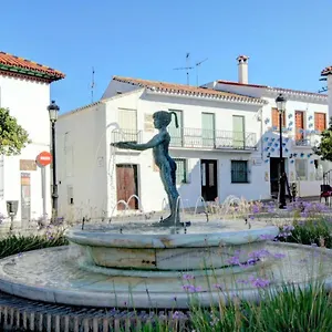 https://benalbeach-costa.hotelsinnerja.org