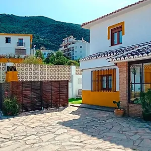https://casa-patio-de-los-naranjos-piscina-privada.1costadelsol.com